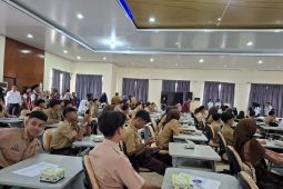 Wagub Lampung minta guru Sekolah Rakyat bimbing siswa di masa transisi