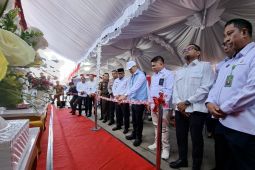 Bupati Paser resmikan koperasi merah putih dan Mock-up Desa Pasir Belengkong