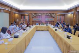Diapresiasi Kemendagri, DPRD Kalsel tercepat selesaikan RAPBD-P se-Indonesia