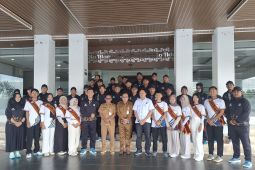 Bupati Paser lepas kontingen FORNAS Ke -VIII di Provinsi NTB