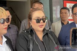 KPK panggil Lisa Mariana pada tanggal 22 Agustus 2025