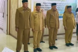 HUT ke-17 Labura, Sejumlah Kabag Dilantik