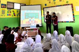 Murid SDN Satap Bulakan ikuti penyuluhan motivasi "Berani Bermimpi, Berani Berusaha"