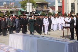 Bupati Lampung Barat lantik 13 pejabat pimpinan tinggi pratama