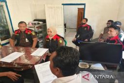 Korupsi dana desa, Kejari Dompu geledah kantor Desa Jambu Pajo