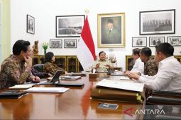 Prabowo beri arahan untuk reformasi fiskal dan jaga defisit anggaran
