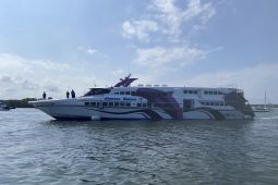 Kapal cepat Banyuwangi-Denpasar kurangi beban transportasi darat