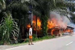 Empat rumah warga di Aceh Timur terbakar