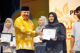 147 mahasiswa Nagan Raya raih penghargaan dari pemerintah daerah karena raih cumlaude