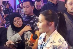 Prilly Latuconsina ingatkan demonstran agar tak merugikan warga