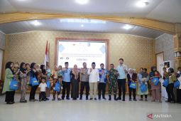 Pemkab Tanjabbar saluran bantuan melalui gerakan orang tua Asuh cegah stunting