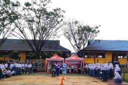 Tips berkendara honda  #Cari_Aman melewati persimpangan