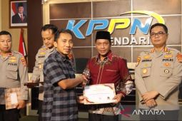 Kemenag Sultra terima penghargaan dari KPPN sebagai pengelola IKPA terbaik