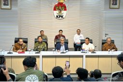 KPK serahkan hasil kajian tata kelola tambang ke tujuh kementerian
