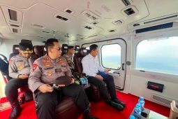 Kapolri pantau titik api karhutla di Riau