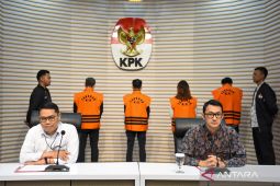 Mantan staf ahli Menaker minta mobil kepada agen TKA