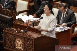 Puan Maharani buka bimtek PDIP dan ingatkan perkuat kerja bagi wong cilik