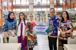 Bank Kalteng beri bantuan Dispursip, pacu perkembangan literasi
