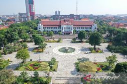 Pemkot Surabaya kuatkan ekonomi kerakyatan melalui revolusi digital