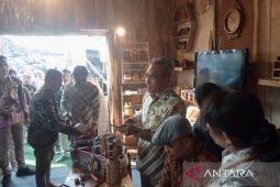 Pemkab menggerakkan perekonomian UMKM melalui Bantul Creative Expo 2025