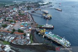 Lalin Gilimanuk-Denpasar lancar di tengah penumpukan di Ketapang