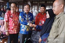 Pemkab Kapuas menyalurkan bantuan PAS kepada ratusan penerima