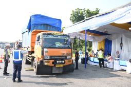 Jasamarga tindak 30 kendaran Over  Dimension OverLoading di Tol Belmera