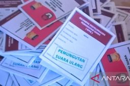 KPU Supiori prioritaskan distribusi logistik PSU Papua ke pulau terluar