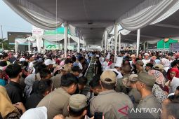 Bandarlampung peroleh penghargaan rekor MURI atas sekubal terbesar di dunia