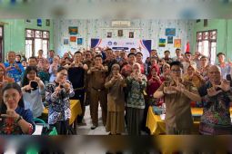 Puluhan guru SD diKotim dibekali ilmu coding dan AI