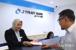 J Trust Bank catat laba bersih Rp112,86 miliar