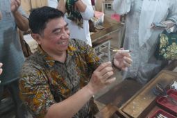 Pemkab Garut belajar mengembangkan industri rokok ke Kudus