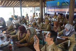 Bupati Bantul meminta camat kawal program Danais di tingkat kelurahan