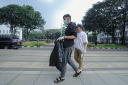 Pemkot Bandung hukum Freerunners bersihkan balai kota selama dua pekan