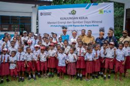 PLN siap salurkan SuperSUN 693 sekolah di Tanah Papua
