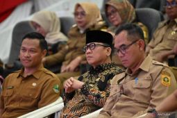 Mendes Yandri minta perangkat desa kompak sukseskan program pemerintah