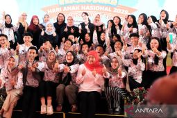 Gubernur ajak masyarakat ciptakan kenyamanan bagi anak-anak di Jawa Timur