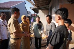 Gubernur Kalbar dan Wali Kota Pontianak tinjau calon siswa sekolah rakyat di Sungai Beliung