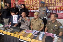 Rumah penyimpanan 1,2 juta obat keras digerebek aparat Polrestabes Bandung