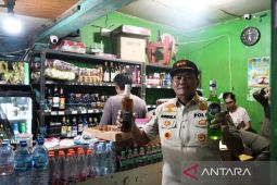 493 botol miras ilegal di Ciampea disita Satpol PP Bogor