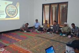 Harmoniskan Suku Anak Dalam dan Lingkungan Sekitar Kecamatan Air Hitam Bentuk Tim Debalang Batin