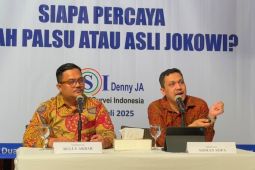 Survei LSI: mayoritas publik tak percaya Jokowi miliki ijazah palsu