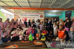 Srikandi PLN berbagi di Rumah Singgah Anak