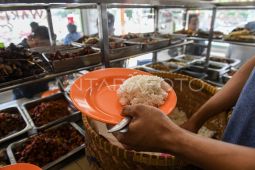 Pengusaha warteg diajak manfaatkan sertifikasi halal gratis
