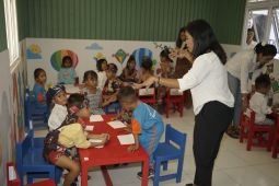 PLN bangun sekolah berbasis daur ulang plastik di Hari Anak Nasional