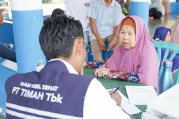 Ratusan warga Belinyu Babel berobat gratis di Mobil Sehat PT Timah