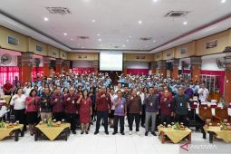 OJK Bali canangkan Gerakan Rabu Menabung ke para siswa