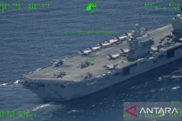 TNI AL kerahkan KRI untuk latihan manuver dengan kapal induk Inggris
