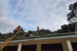 PLN Sumut nyalakan listrik  sekolah di pelosok lewat inovasi SuperSUN