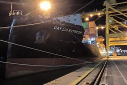 BNCT Medan pastikan proses bongkar  muat logistik F1 Powerboat lancar